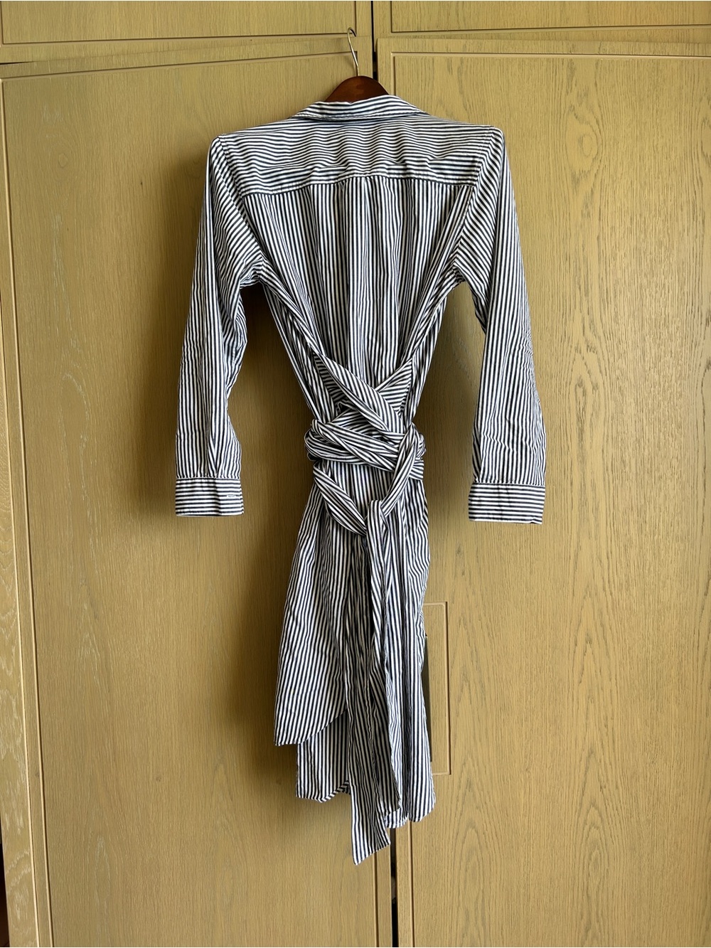 Gap brand navy and white striped poplin shirt dress, size medium - Picture 3 of 13
